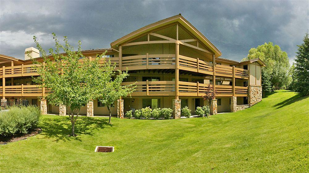 All Seasons Condominiums Парк Сити Екстериор снимка
